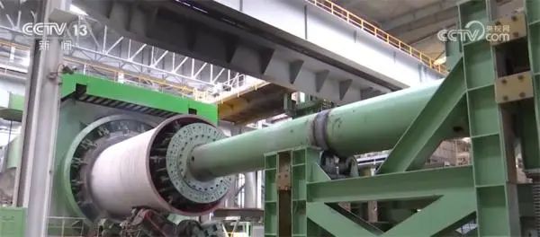 世界最大口径球墨铸铁管投产下线 我国相关制造技术实现领跑